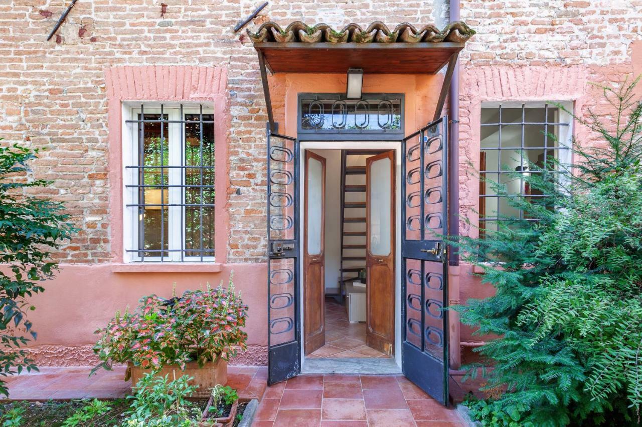 Duplex Apartment In Pieno Centro Феррара Екстер'єр фото